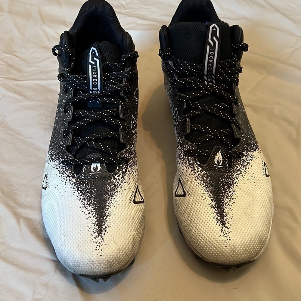 Under Armour Men's Lockdown 2.0 Mid Football Cleats 3025083‎ size 11.5 - Picture 4 of 10